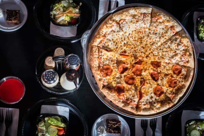 Orlando: The Outta Control Magic Dinner Show - What to Expect at The Outta Control Magic Dinner Show