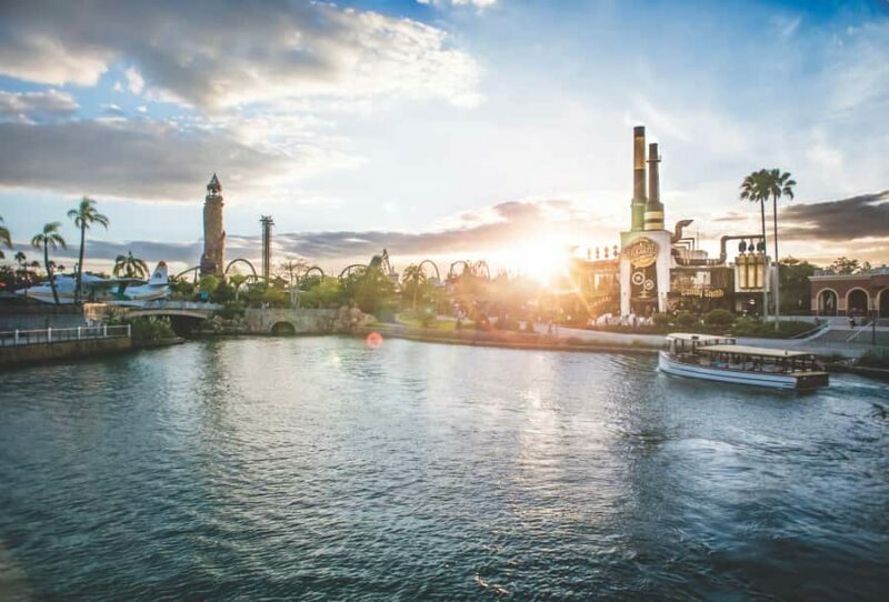 Orlando:Universal Studios 2-Park 1-Day VIP Experience Ticket - FAQ