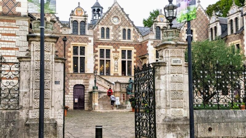 Orléans: Old Town, Cathedral & Joan of Arc Self-guided Walk - Experience Highlights
