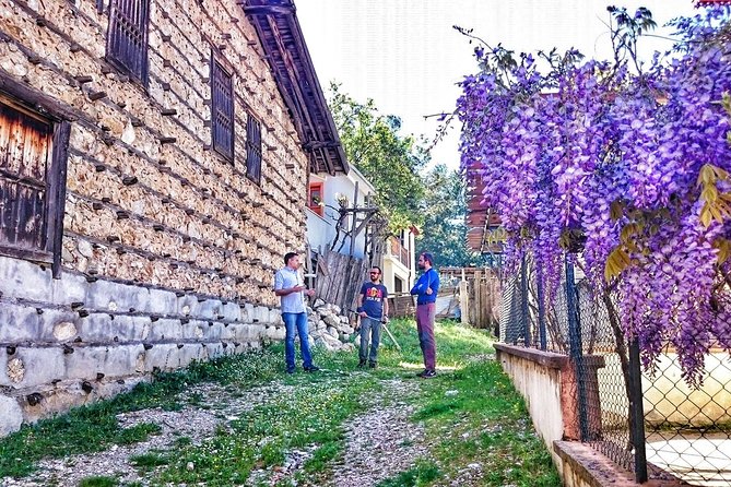 Ormana Village & Golden Cradle Cavern From Side - Key Attractions
