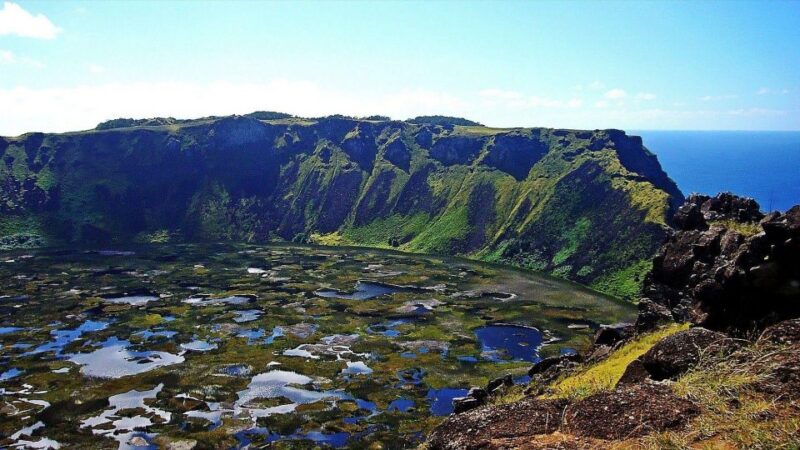 Orongo: the Mythical City of Kings - Discovering Orongo