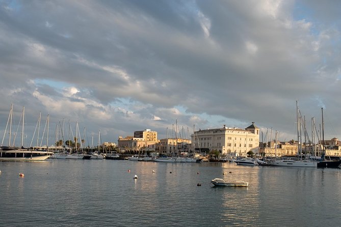 Ortigia by Boat - Meeting Point and Pickup