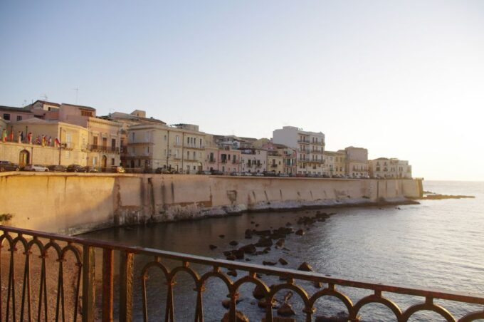 Ortigia: Private Walking Tour and Boat Trip - Frequently Asked Questions