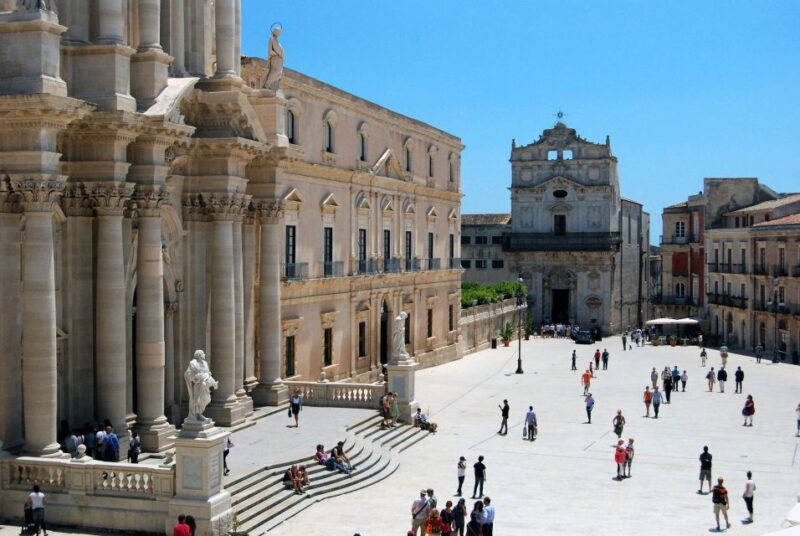 Ortigia Private Walking Tour With Photographer - Tour Highlights