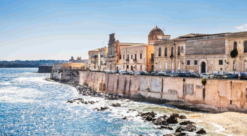 Ortigia Private Walking Tour With Photographer - Tour Inclusions