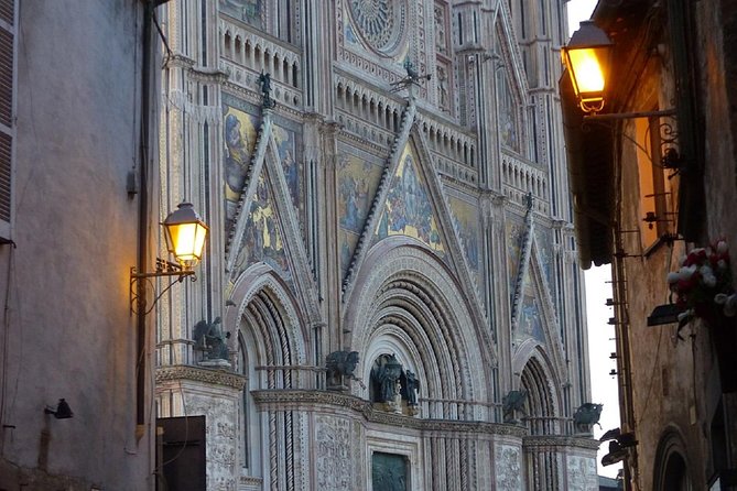 Orvieto Cathedral and Underground Caves Tour - Pozzo Della Cava