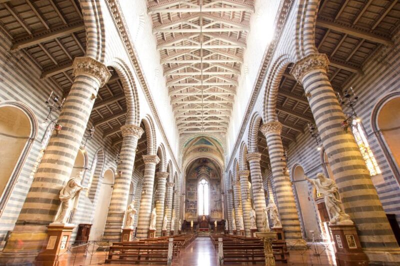 Orvieto: Old Town Guided Walking Tour - What to Bring for the Tour