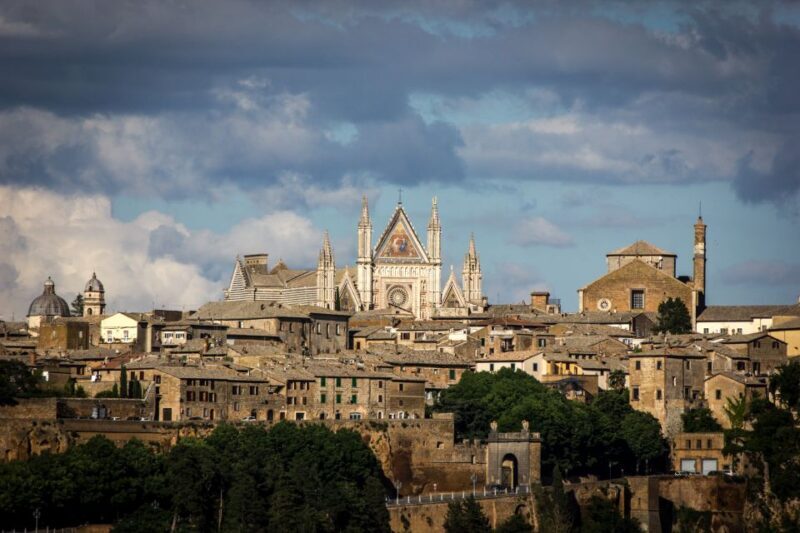 Orvieto: Old Town Guided Walking Tour - Customer Feedback and Reviews