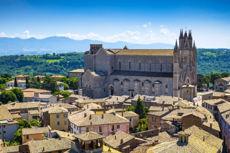 Orvieto: Private Walking Tour With the Cathedral of Orvieto - Exploring Medieval Orvieto