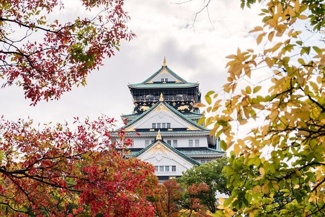 Osaka 8 Hours Tour Explore City and Minoh Falls - Discovering Minoh Falls