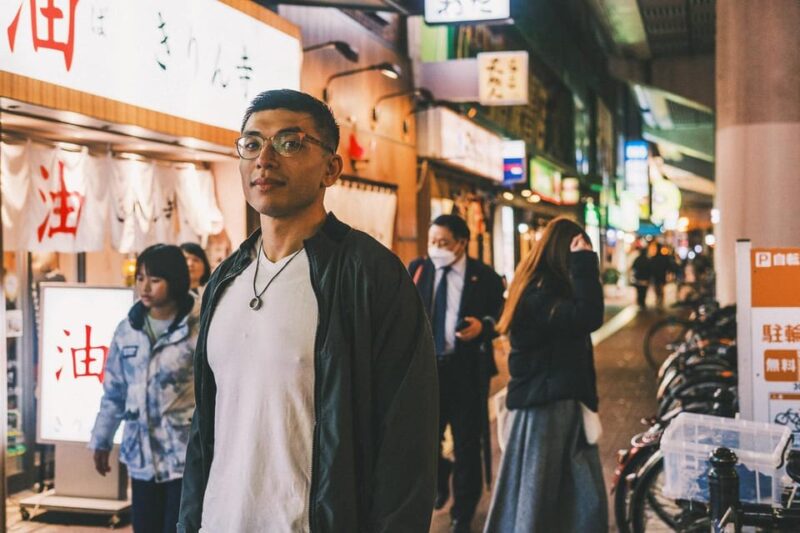 Osaka Adventures, See the City With a Pro Photographer - Uncovering the Nostalgic Charm of Shinsekai