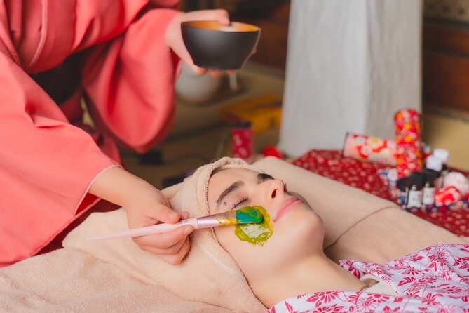 Osaka: Aroma Massage, Head Spa & Facial at the Temple <180-min> - Facial Treatment