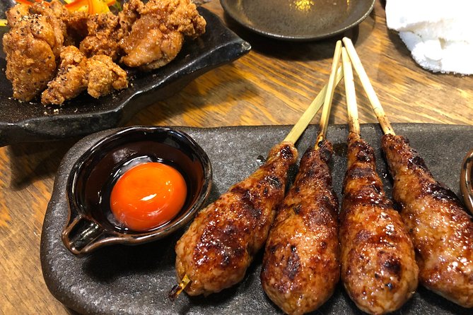 Osaka Bar Hopping Night Walking Tour in Namba - Group Size and Dietary Accommodations