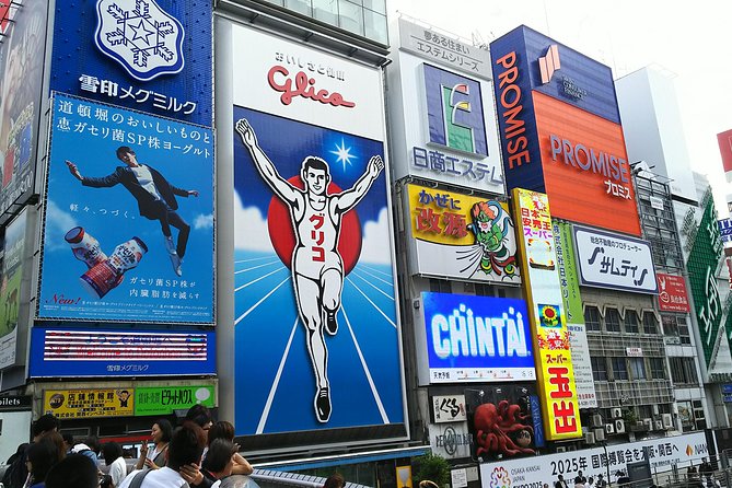 Osaka Castle & Dotonbori Lively One Day Tour - Osaka Castle Exploration