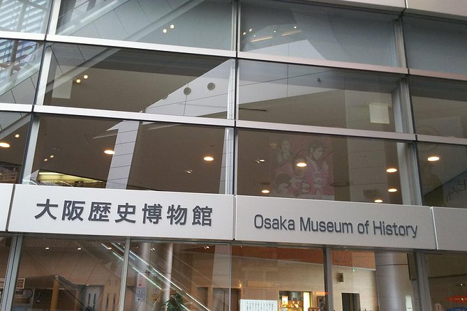 Osaka Castle & Dotonbori Lively One-Day Walking Tour - Exploring Osakas Rich History