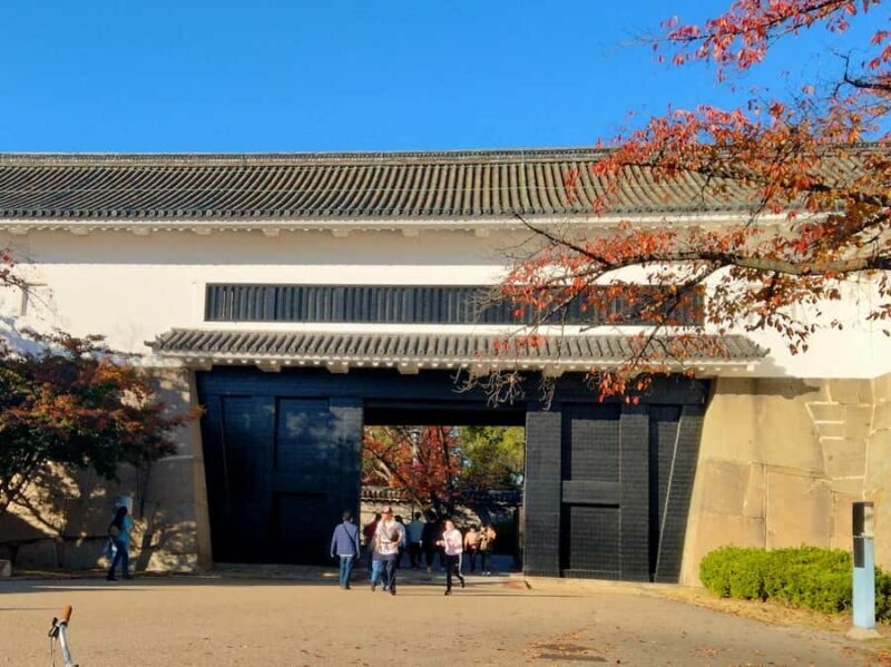Osaka Castle Hidden Gem Walk Tour + Multilingual Audio Guide - Summary: Who Will Love This Tour?