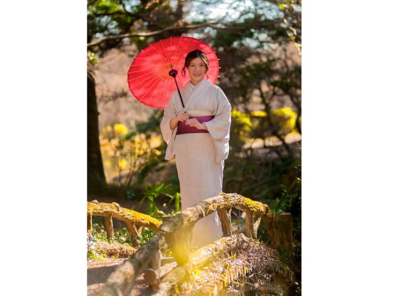Osaka Castle Photo Shoot - Personalized Tour Experience