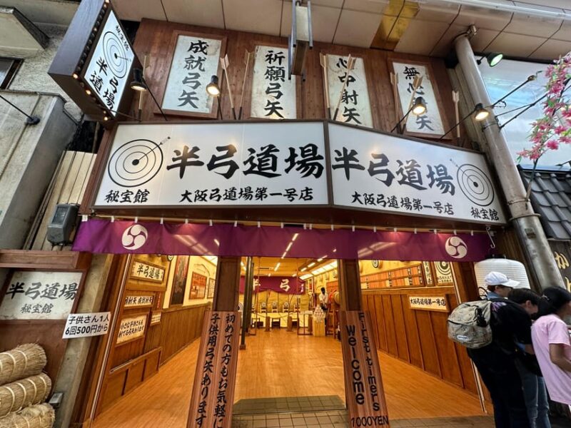Osaka: Entertainment Tour in Shinsekai, 3 Hours - Itinerary