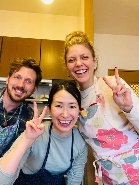 Osaka Foodie Experience: Japanese Snack and Sake Class - Key Points
