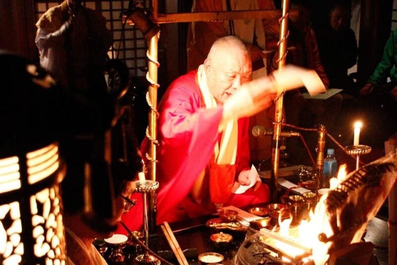 Osaka: Goma Prayer Experience and Onsen Hot Springs Entry - Fulfilling Wishes Through Goma Prayer
