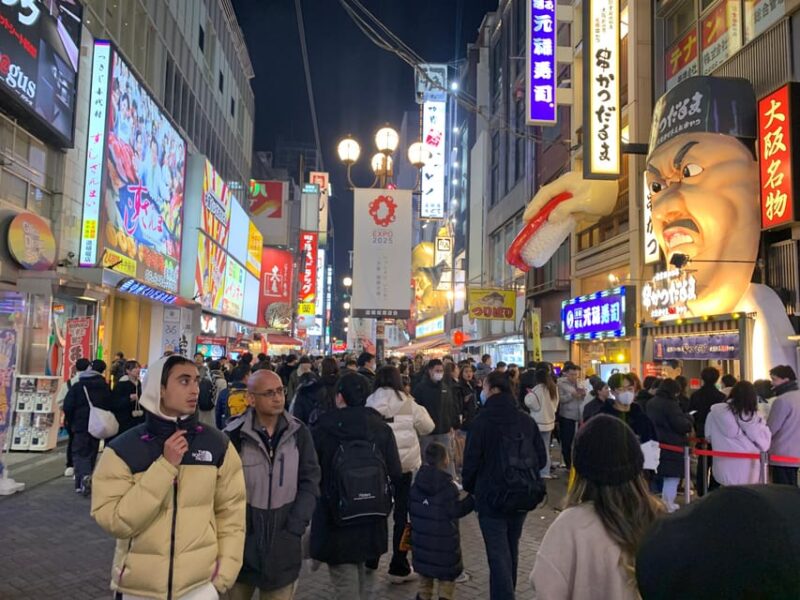 Osaka: Guided Walking Tour With a Native Expert – Top Sights - Tour Guides Expertise and Insights