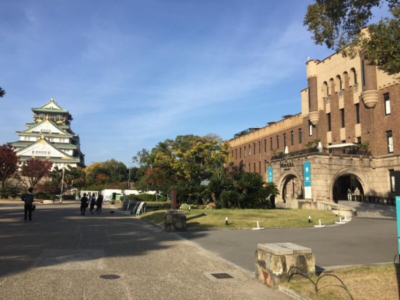 Osaka: Half-Day Private Guided Tour of the Castle - Discovering Osaka Castle