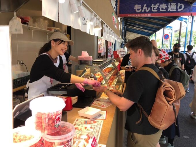Osaka Kurmoun Market:A Friendly Food Journey Through Culture - Engaging With Market Vendors and Locals