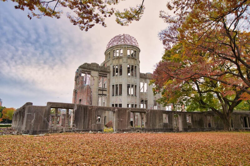 Osaka/Kyoto: Hiroshima Miyajima Bus Tour & Shinkansen Ticket - Itinerary Highlights