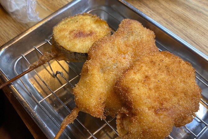 Osaka Local Food Tour in Izakaya : Dotonbori to Shinsekai 3 Hours - Participant Information