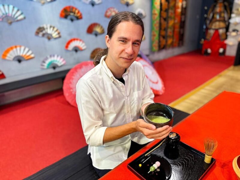 Osaka: Maki-E Lacquer Painting and Matcha Experience - Key Points