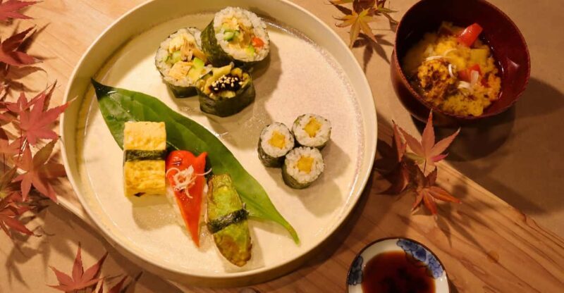 Osaka: Modern Vegetarian Sushi Cooking Class - Sushi Techniques