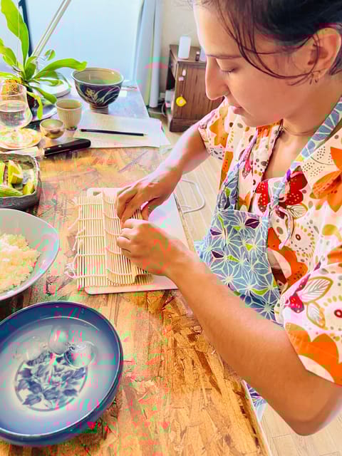 Osaka: Modern Vegetarian Sushi Cooking Class - Miso Soup