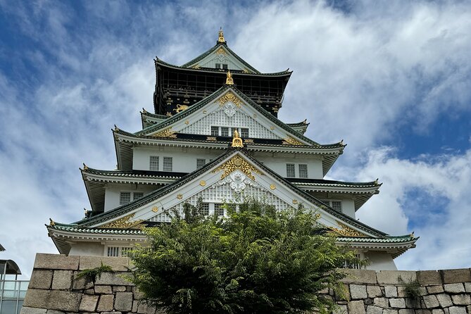 Osaka: Osaka Castle Tower Private Guided Tour in 90 Minutes - Pricing and Private Tour Details