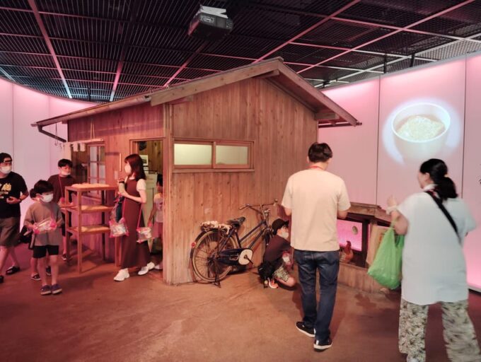 Osaka: Private 90-Minute Cup Noodle Museum Tour - History and Innovation of Cup Noodles