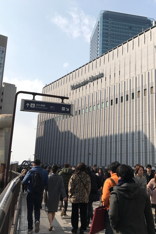 Osaka: Private Day Barhopping Tour - Unique Bars in 2 Hours - Learning About Osaka Station and Umeda