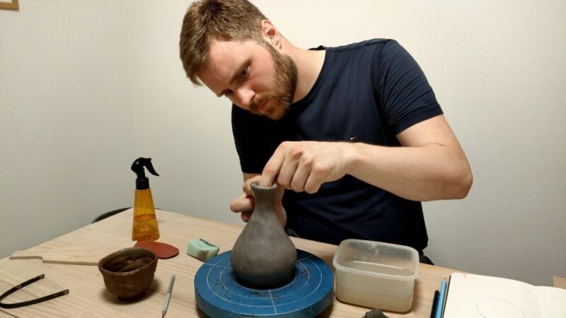 Osaka: Private Workshop on Traditional Japanese Ceramics - Ceramic Product Creation