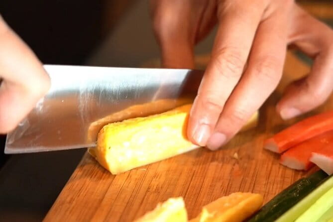 Osaka Ramen and Gyoza Cooking Class Experience - Meeting Point and Pickup