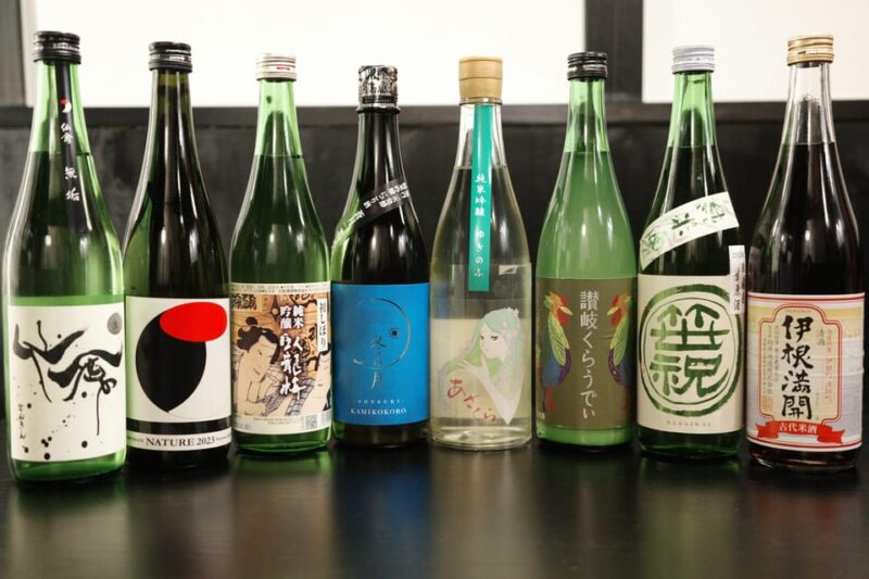 Osaka Shinsekai Sake Tasting Tour - Sake Tasting Highlights