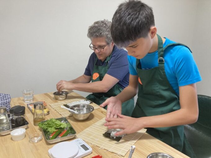 Osaka: Sushi Class in Dotonbori - Booking and Cancellation Policy