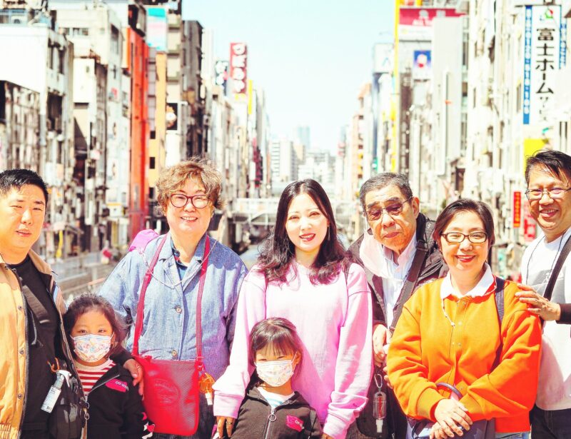 Osaka Taxi Tour W/Govt Licensed MBA Guide Photographer - Key Points