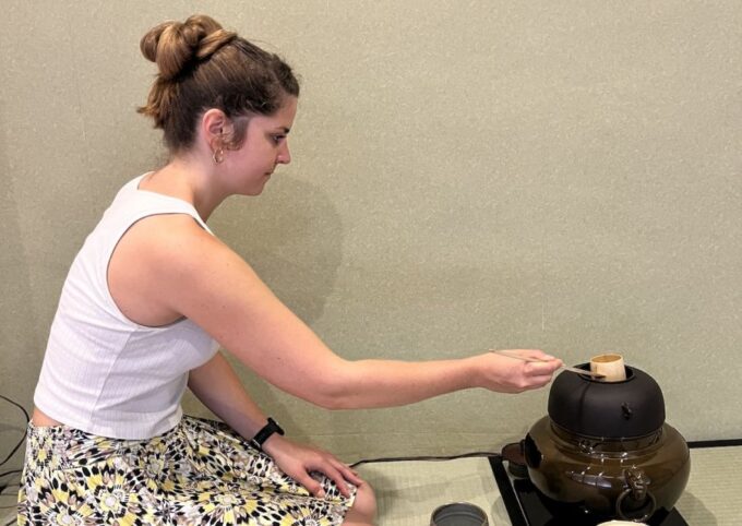 Osaka: Tea Ceremony Experience - Suitability and Group Size