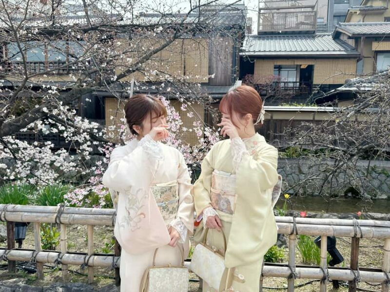 Osaka:Family-Friendly Kimono & Yukata Experience at WARGO - A Close-Up Look at the Kimono & Yukata Experience at WARGO