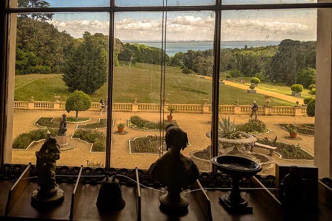 Osborne House-A Driver Guided Tour of Victorias Island Paradise - Exploring Queen Victorias Chambers