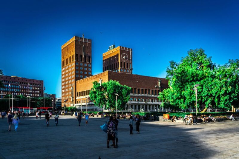 Oslo: 5-Hour Private City Highlights Walking Tour - Itinerary Highlights