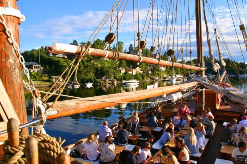Oslo: Best of Oslo Walking Tour + Fjords Sightseeing Cruise - Departure Times