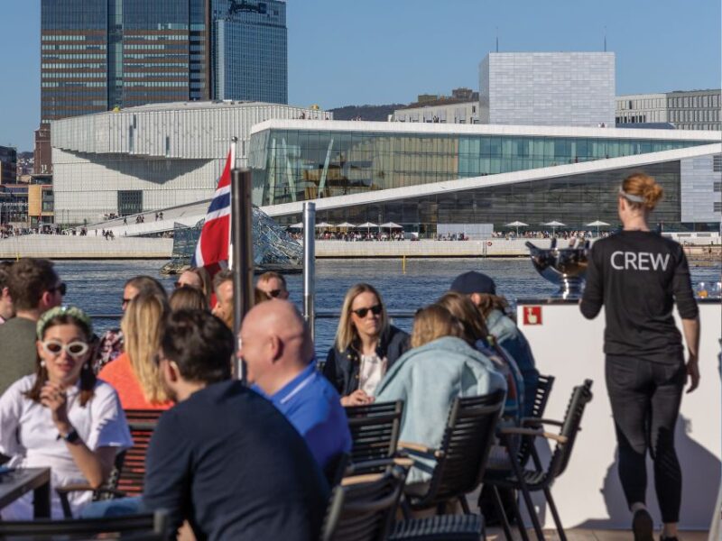 Oslo: Electric Boat Cruise With Brunch - Scenic Attractions