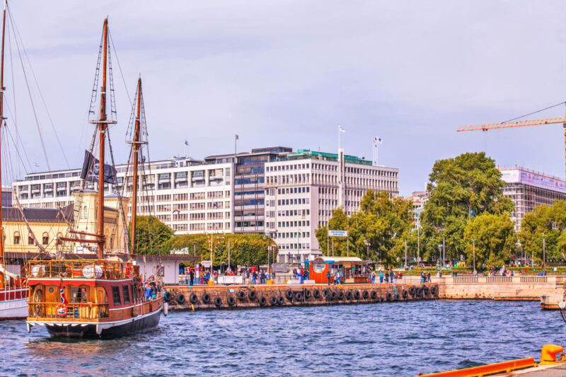 Oslo: Fjord Mini Cruise by Wooden Sailing Ship - Amenities and Onboard Services