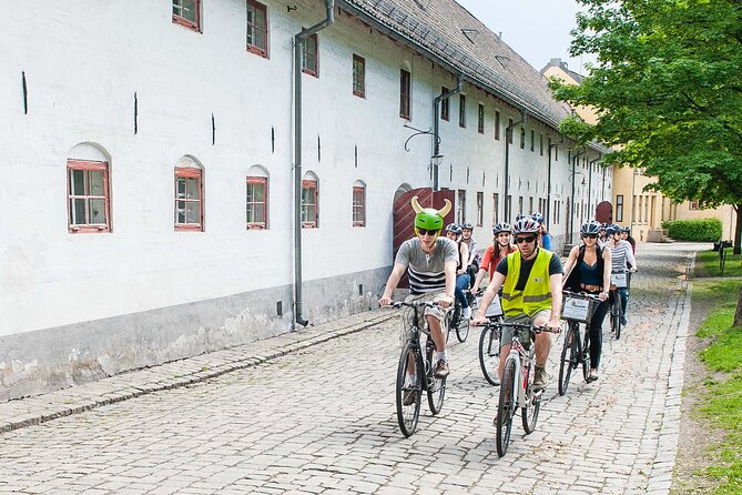 Oslo Highlights Bike Tour - Meeting and Pickup