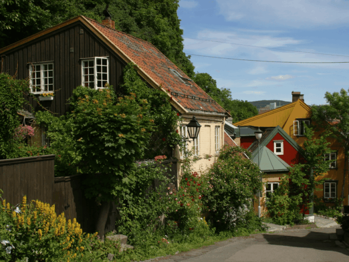 Oslo in a Nutshell a Self Guided Audio Tour in English - Explore Iconic Landmarks