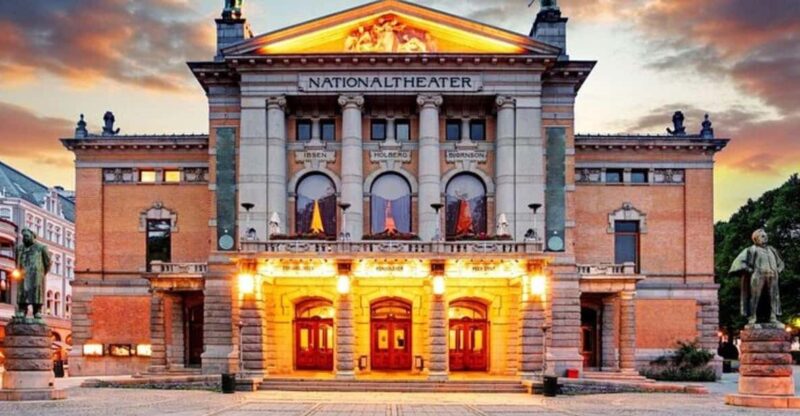 Oslo : Must-See Attractions Walking Tour With A Guide - Booking Information